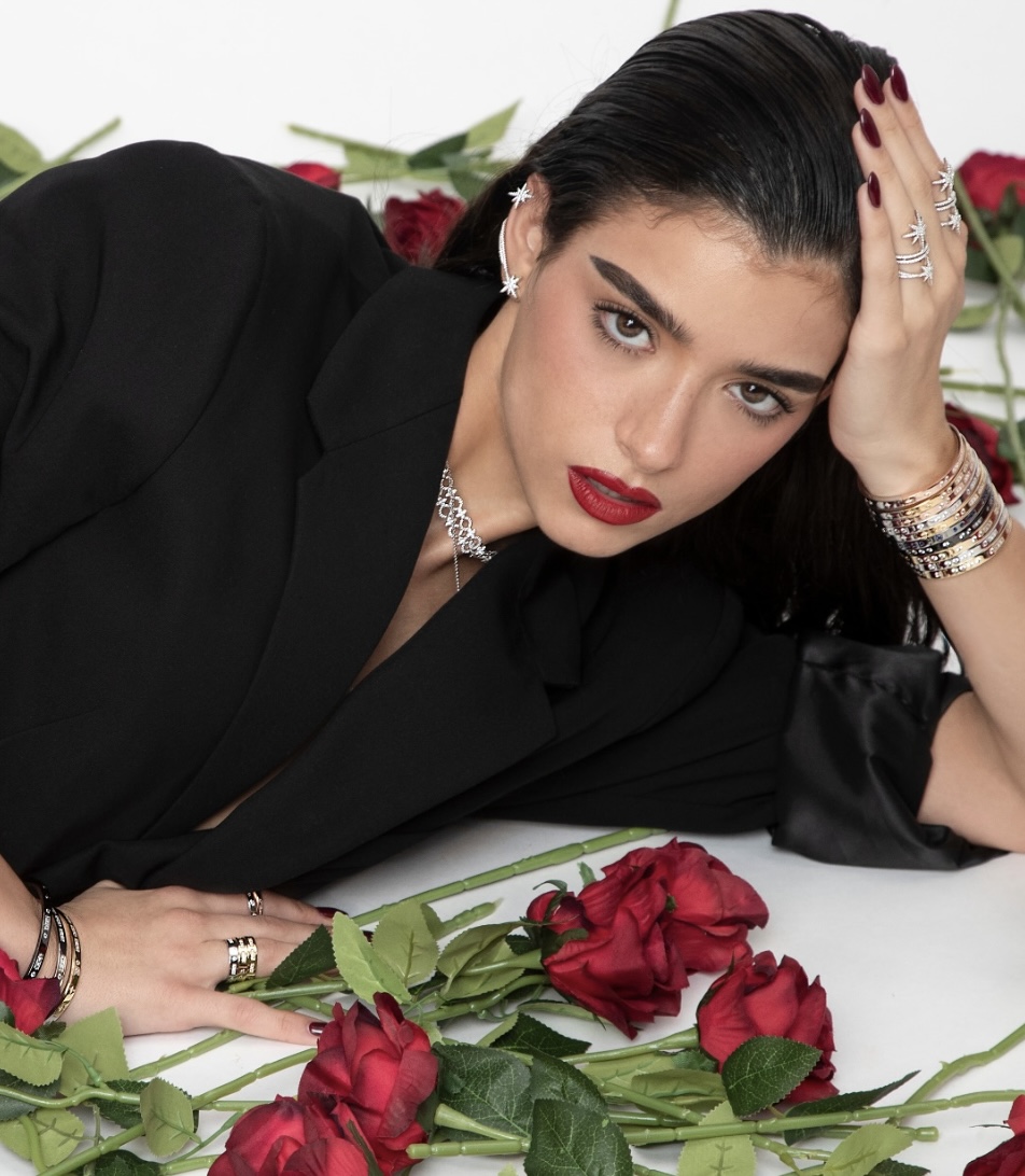 Dixie D'Amelio Winter Campaign 2026 × APM Monaco